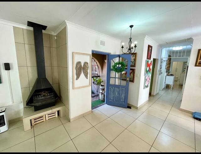 3 BEDROOM HOUSE FOR SALE IN RANT EN DAL